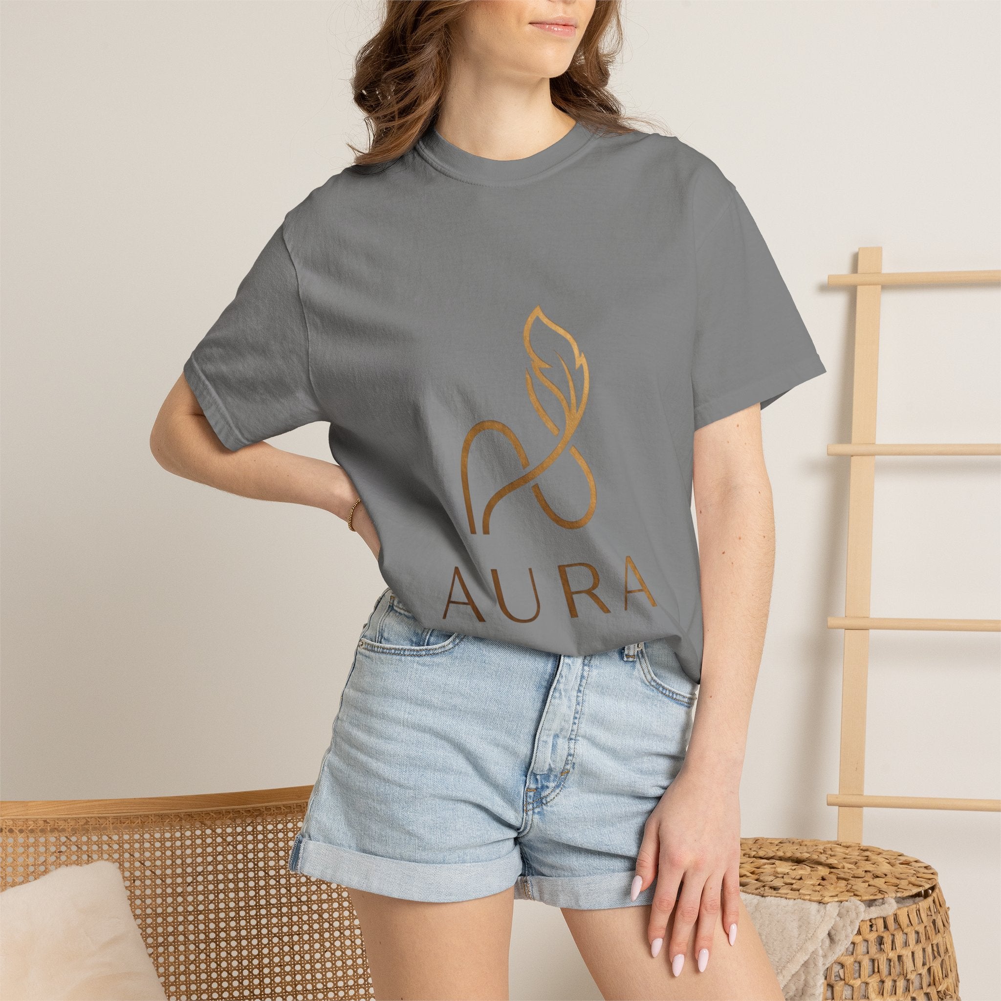 Aura Minimalist  T‑Shirt
